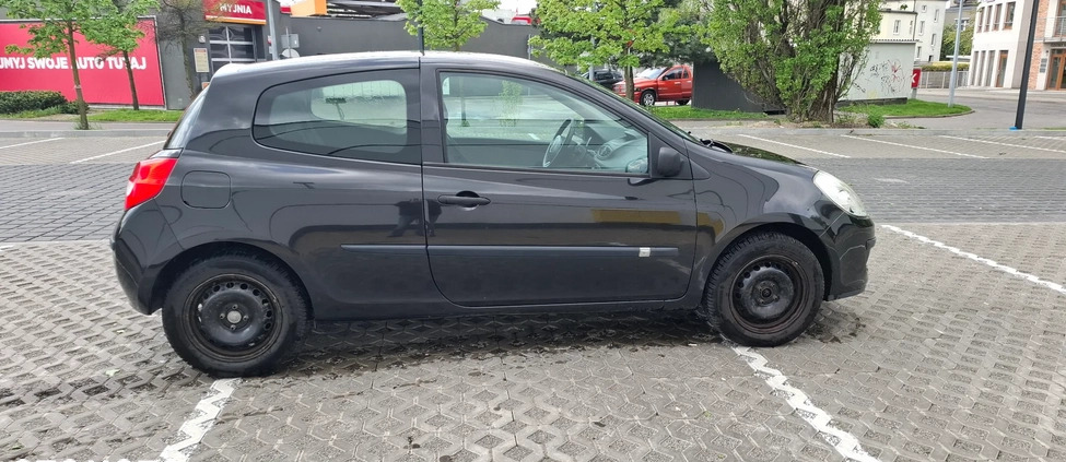 Renault Clio cena 7500 przebieg: 164712, rok produkcji 2007 z Gniezno małe 56